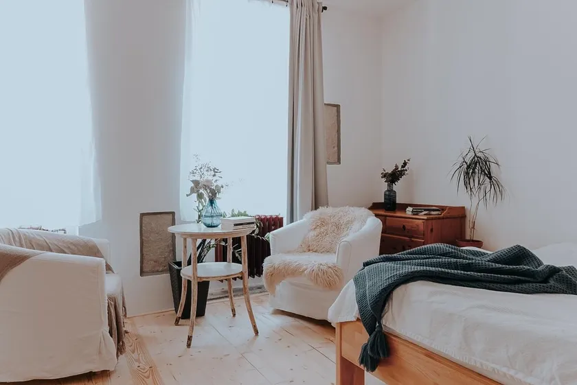 Newly renovated apartment in the center - Image 1