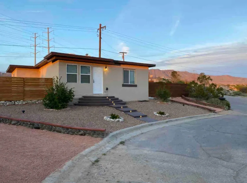 ⭐️⭐️⭐️La Casita El Paso West side (Good View) - Image 1