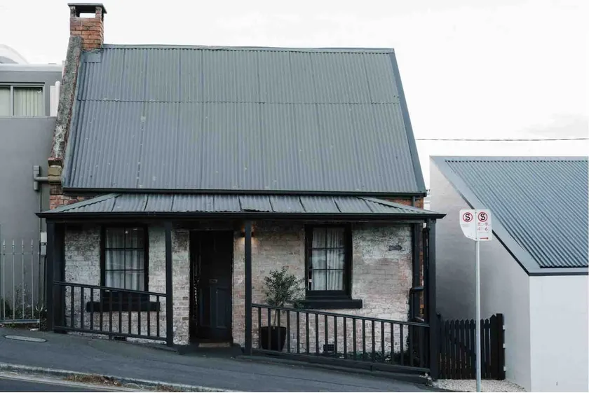 Captains Cottage - Iconic Hobart Stay - Image 1