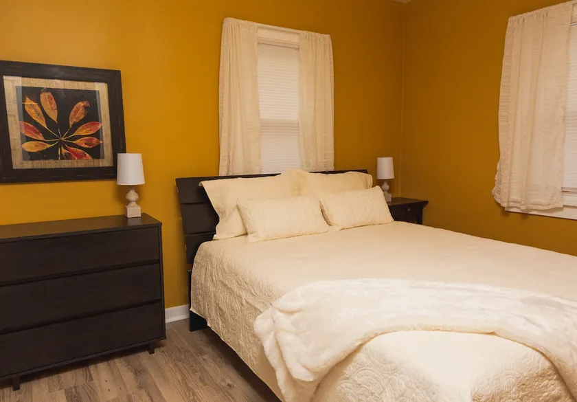 Delightfully quiet & cozy, middle of everywhere - Image 1