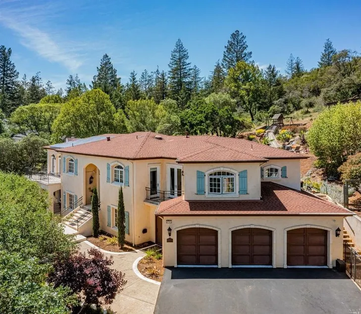 Wine Country Villa | Heated Pool | Hot Tub - Image 1