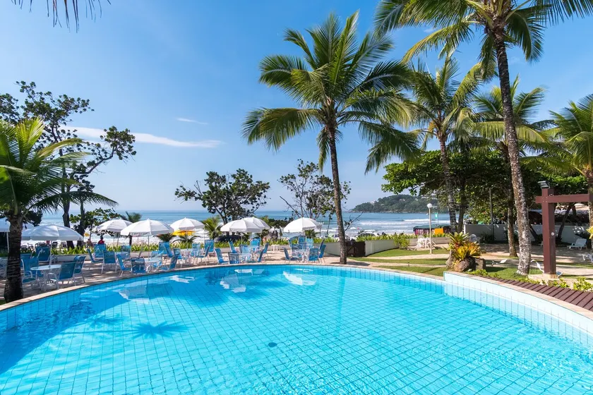 Toninhas Beach, Ubatuba, right on the sand - Image 1