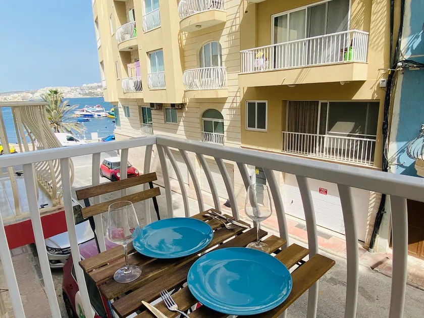 Seaview Complex 1 - Image 1