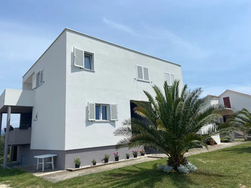 Attractive house with hot tub - ”Mia” - Image 1