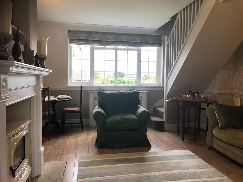 The Annex, own stairs to bedroom & ensuite - Image 1