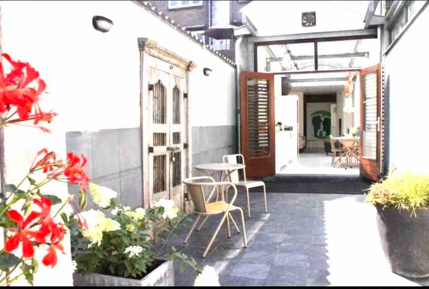 Apartment close to campus - Image 1