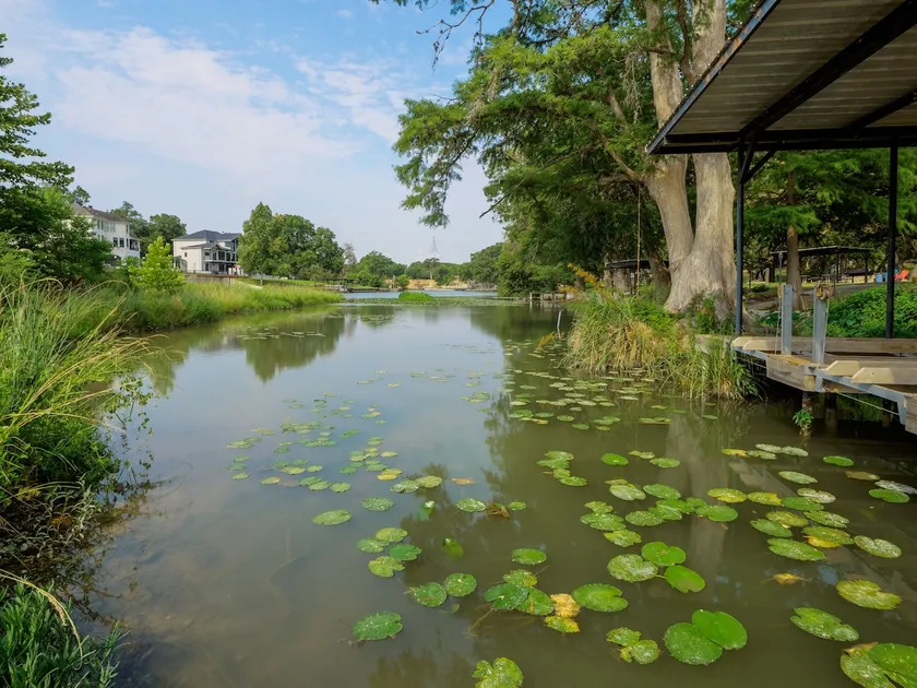 Relaxing 3 bedroom house on the river - Image 1