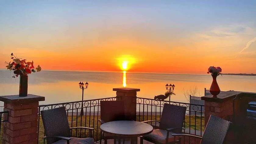Lake Paradise Villa - Memories to last lifetime ! - Image 1