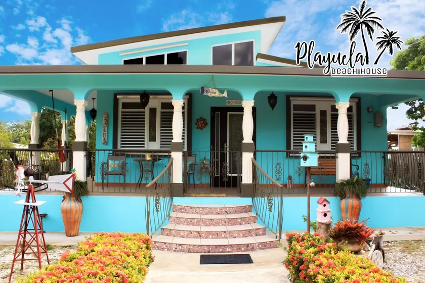 Playuela Beach House - El Combate (The Battle) - Image 1