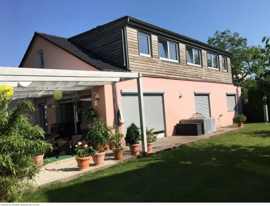 The small city oasis in Dresden-Plauen 70 sqm - Image 1