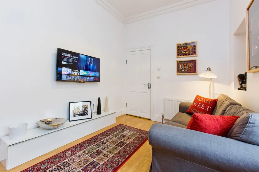 A beautiful cottage in the heart of Dublin! - Image 1