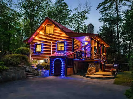 Yulan Woodlands · Hot Tub · Catskill Cabin - Image 1
