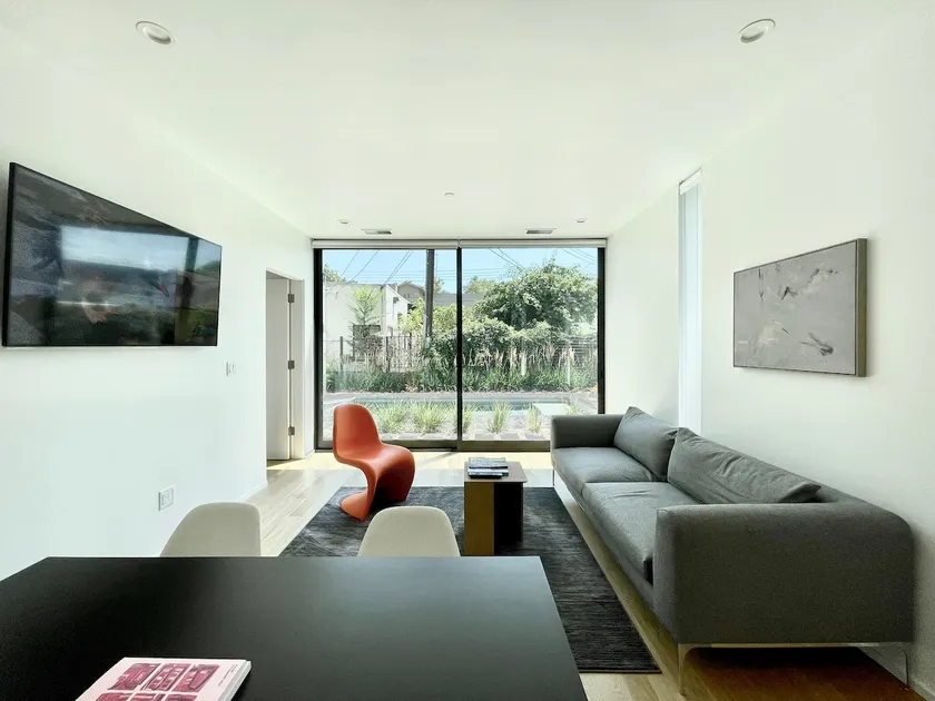Featured in Dwell + Pool and Free Parking! - Image 1