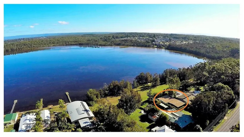 Lakehouse at Erowal Bay - Image 1