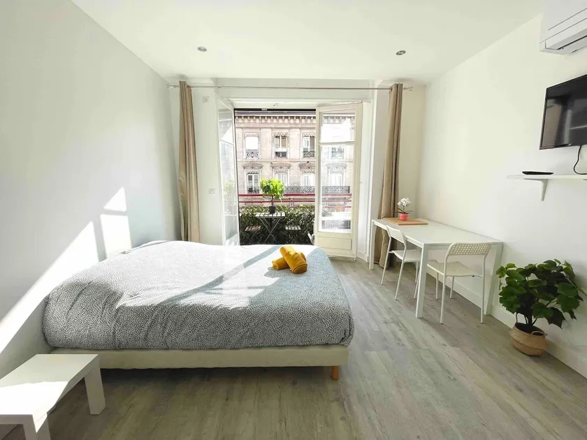 Luxury & Comfort – Hypercentre - Image 1