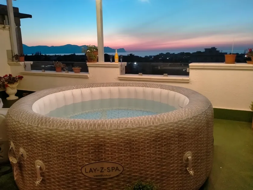 Angela's vacation home - Image 1