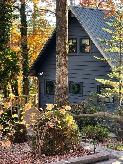 Woodsy Cabin @ Lake Glenville- minutes to marina & brewery - Image 1