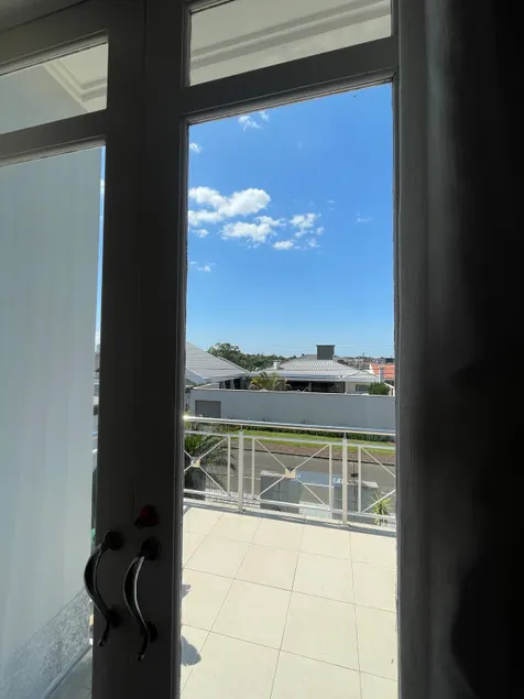 Full apartment with a hot tub - Image 1
