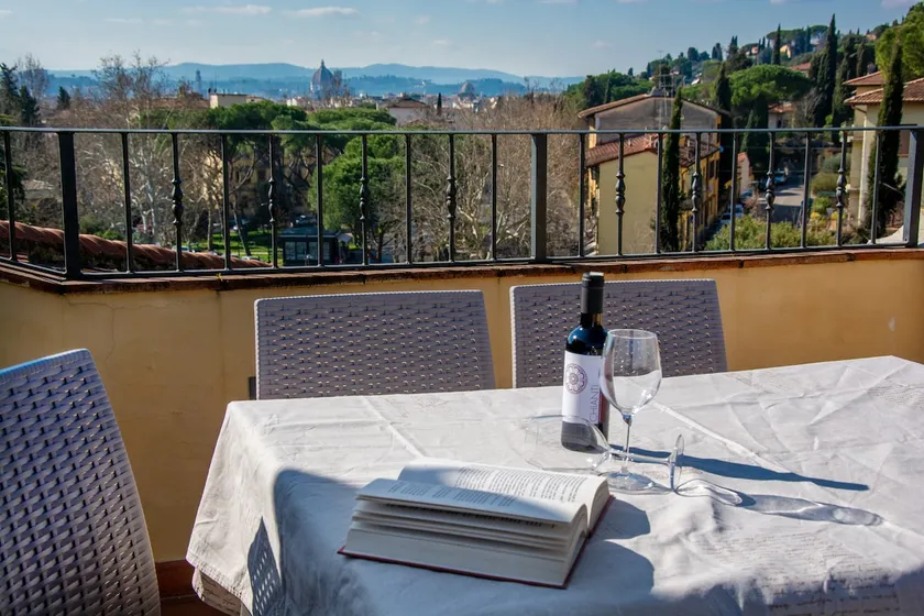 Apartment in Villa - terrace overlooking Florence - Image 1