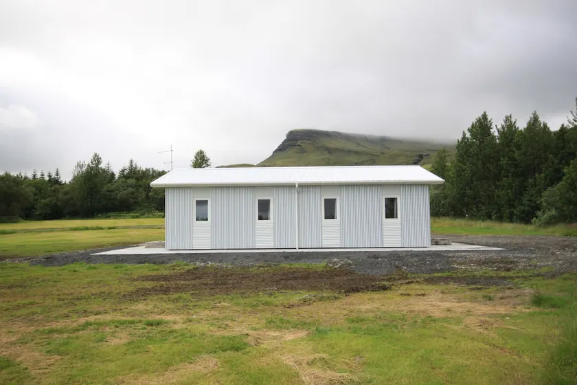 Selfell Guesthouse - Lejlighed 1 - Image 1