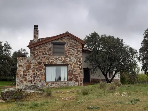 Las Encinas - Image 1