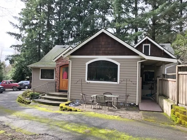 PARK-LIKE RETREAT - Image 1