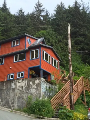 Charming downtown Juneau apartment - Image 1