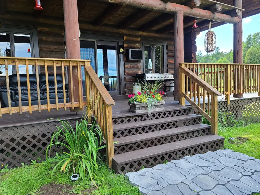 Cozy log cabin, w/g/fireplace, and mountain views - Image 1