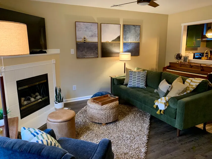 Mid Century on Meadow - Image 1
