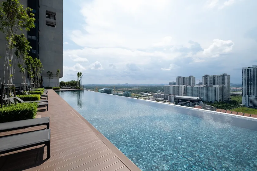 D'Kroll Vega Residensi Cyberjaya 1 Bedroom Suite - Image 1