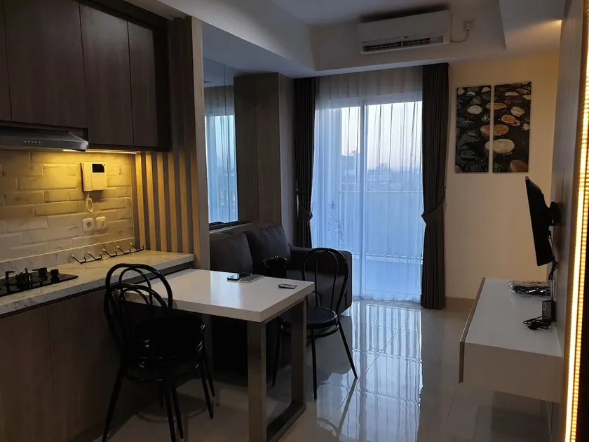 Luxury Apartemen Grand Lagoon Sungkono Surabaya - Image 1