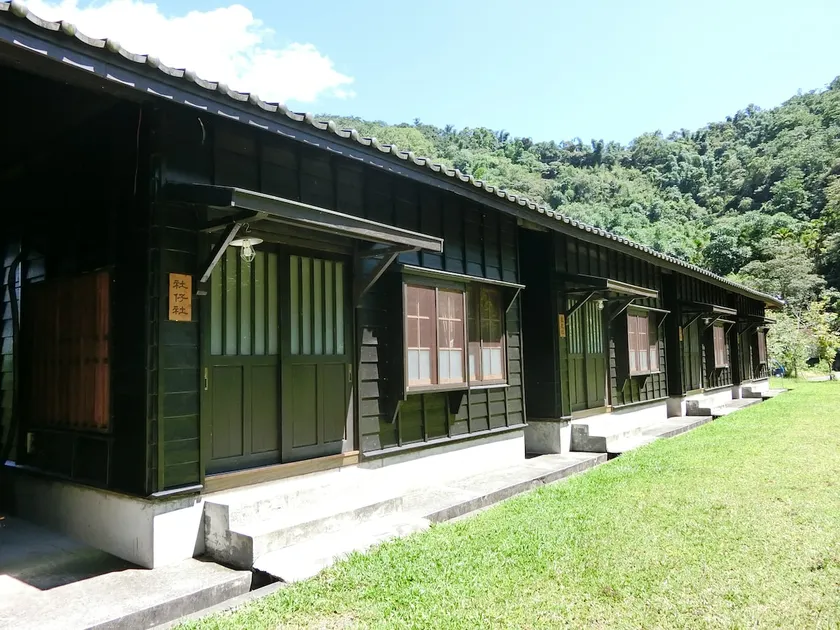 Sun Moon Lake Mingjuku - Shizu Shrine Quadruple Cabin - Image 1