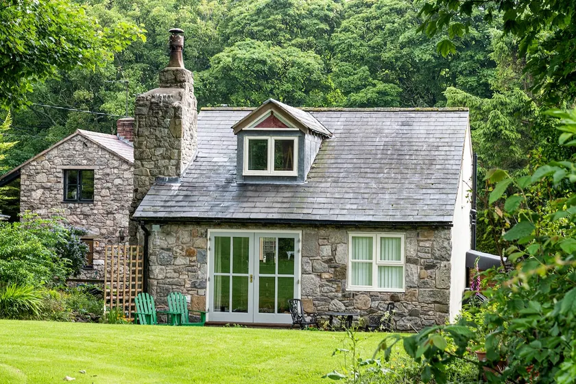Finest Retreats - The Cottage - Luxury 1 Bed Cottage - Image 1