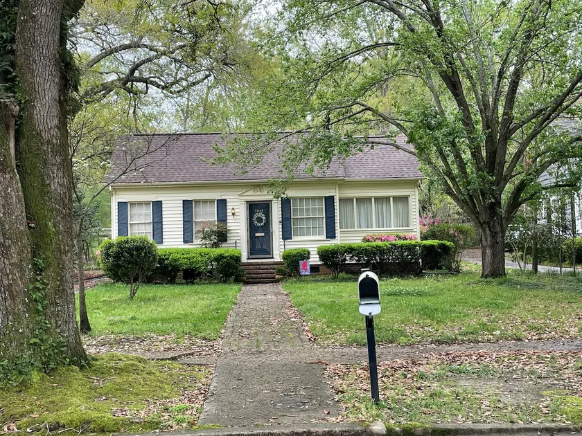 Charming 1930's Euclid Ave Bungalow - Image 1