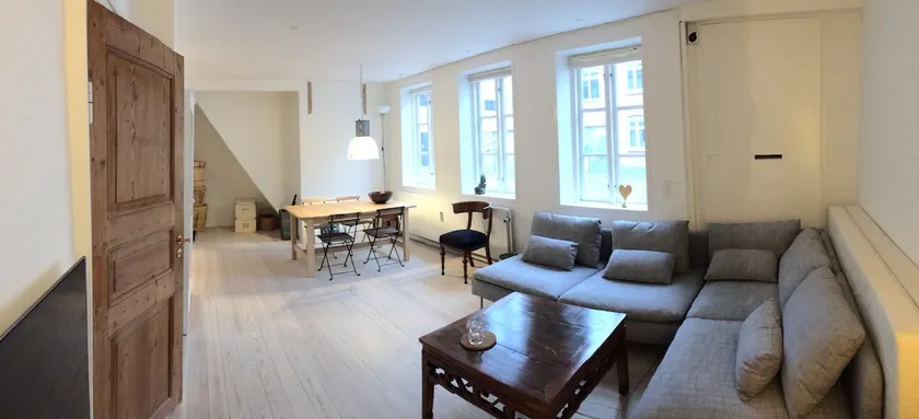 Unique, modern flat in city center - with terrasse - Image 1