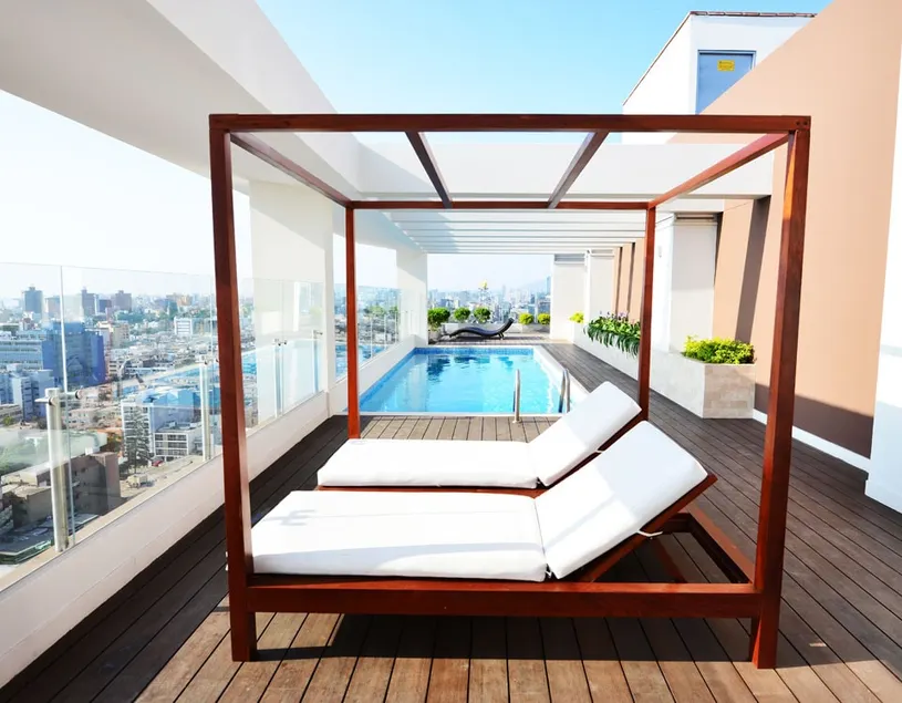 BEAUTIFUL IDEAL LOCATION - Miraflores/San Isidro - Image 1