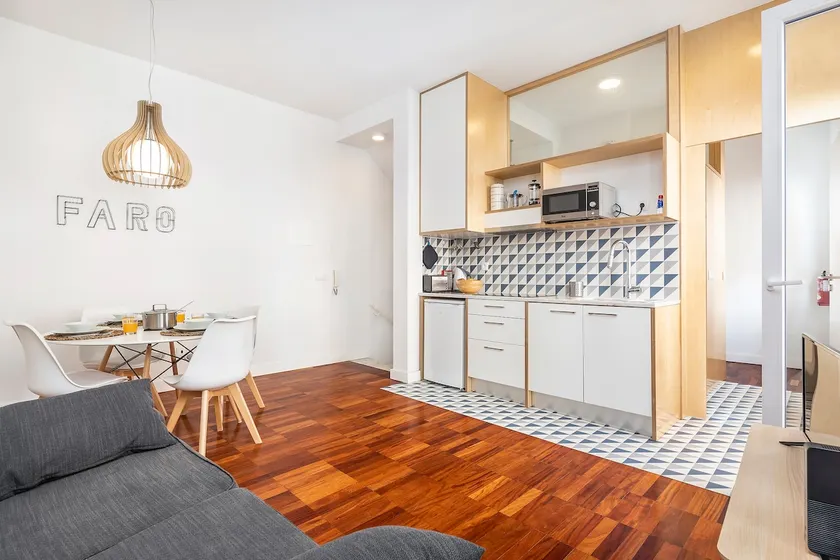 RG Downtown Duplex - Image 1