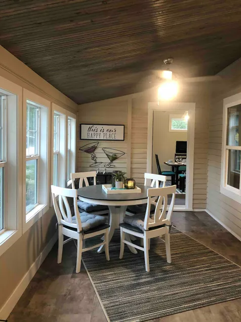 New Modern Home In Downtown Douglas! - Image 1