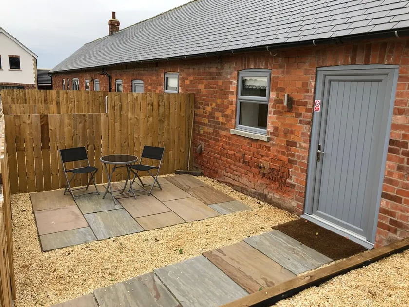The Milking Parlour, Wolds Way Holiday Cottages, 1 bed cottage - Image 1