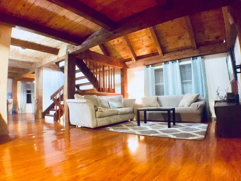 Nouvelle Annonce Spacious Cabin Style house. - Image 1
