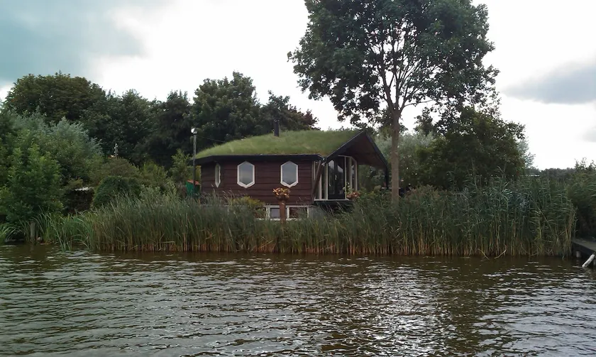 Nature house Reeuwijk on water - Image 1