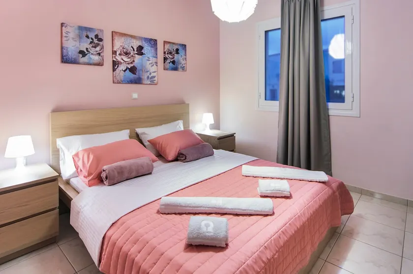 Comfy Brand New Apt 1min Walk from sandy Beach! - Image 1