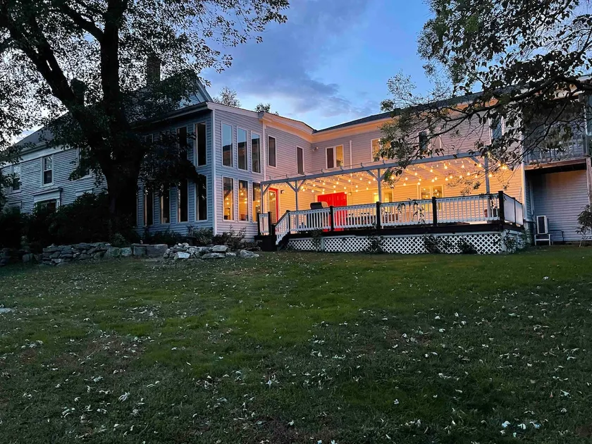 Large Historic 7 Bedroom home with Pool & Hot Tub - Image 1