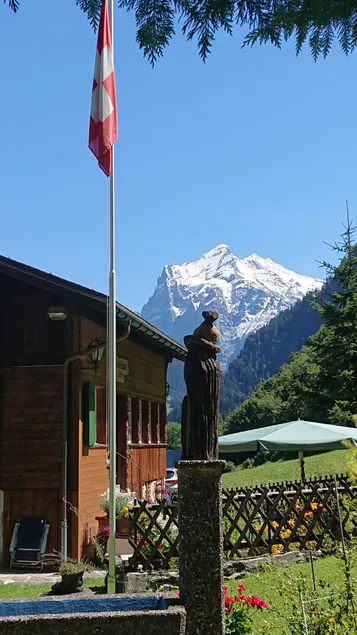 Grindelwald Comfort Vacation Home ”in the Alpine Paradise” - Image 1