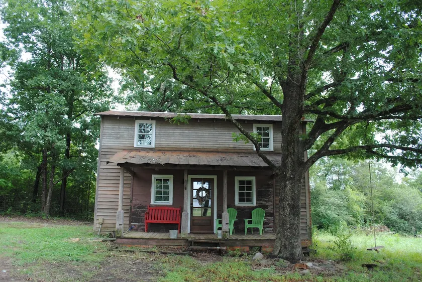 Historical Farm Romantic Getaway near Clemson - Image 1