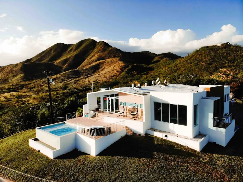 Pool+ Sea and Mountain Views + Wi-Fi + Modern - Image 1