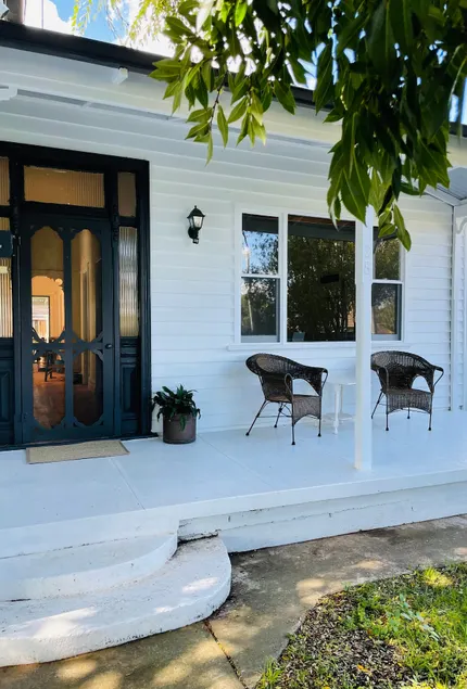 The Country House Maffra - Image 1