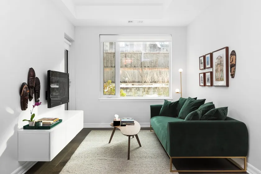 Modern Design Luxury- ByWardMarket/UofO/Parliament - Image 1