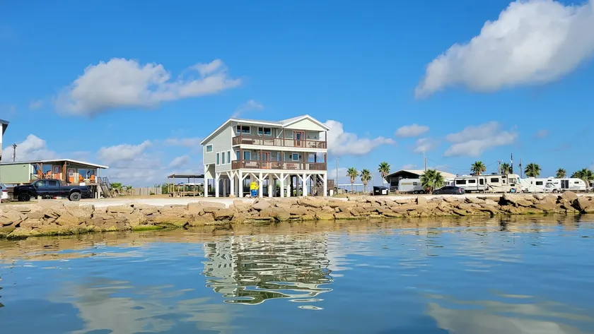 Waterfront + Pier Access | Fishing Retreat - Image 1