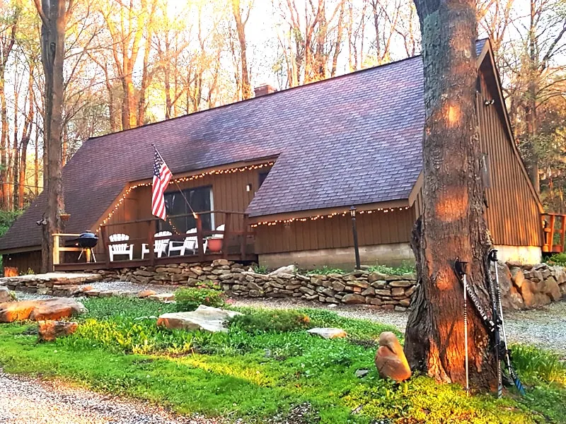 Fox Tail Chalet at Claycomb Chalets - Image 1